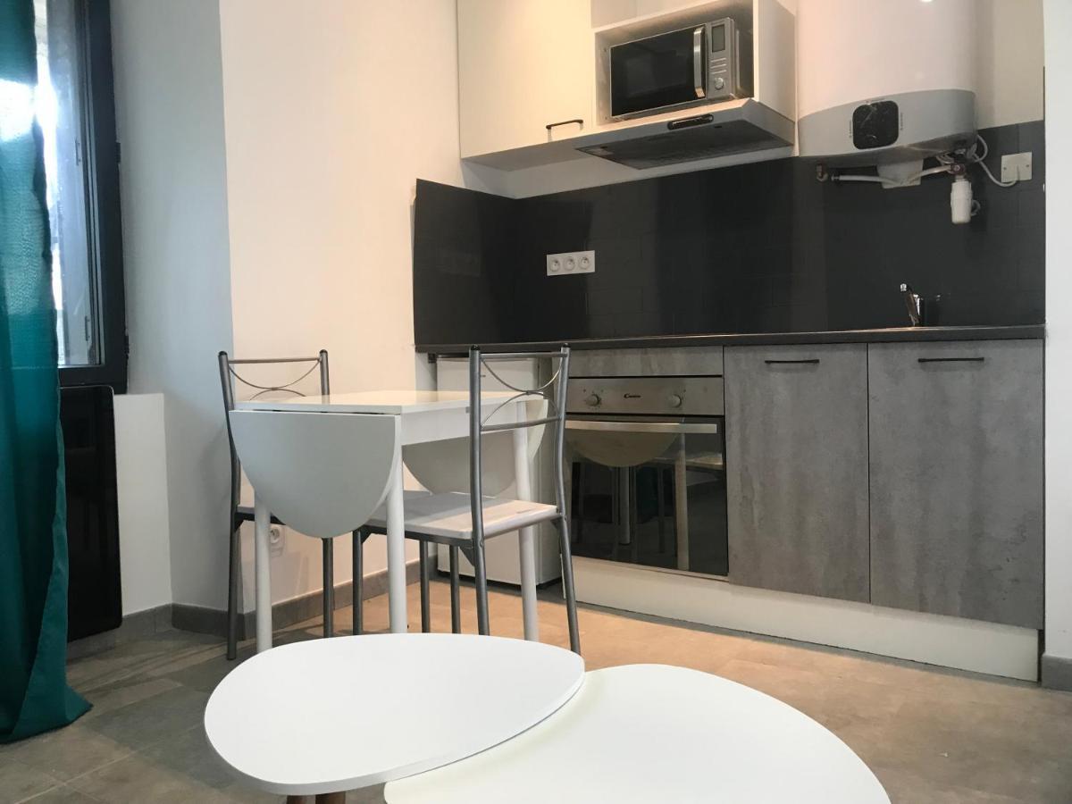 Superbe studio entièrement refait a neuf Figeac Extérieur photo